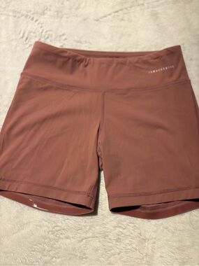 IAB Women’s Mid-Rise Dusty Rose Athletic Bike Shorts - size 6/Small